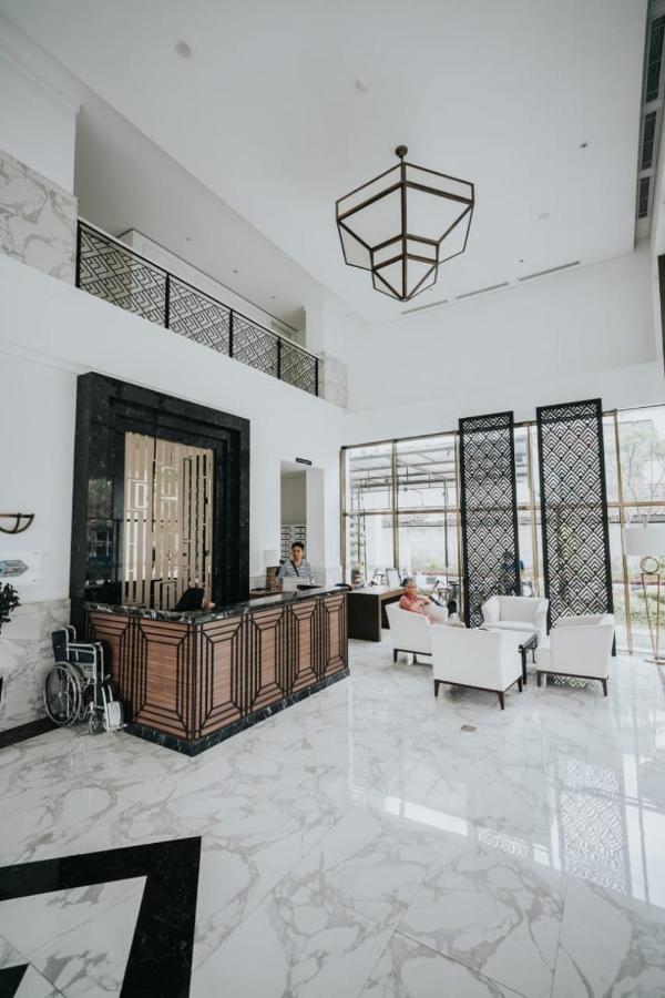 Platinum 1010 Tera View Apartemen *